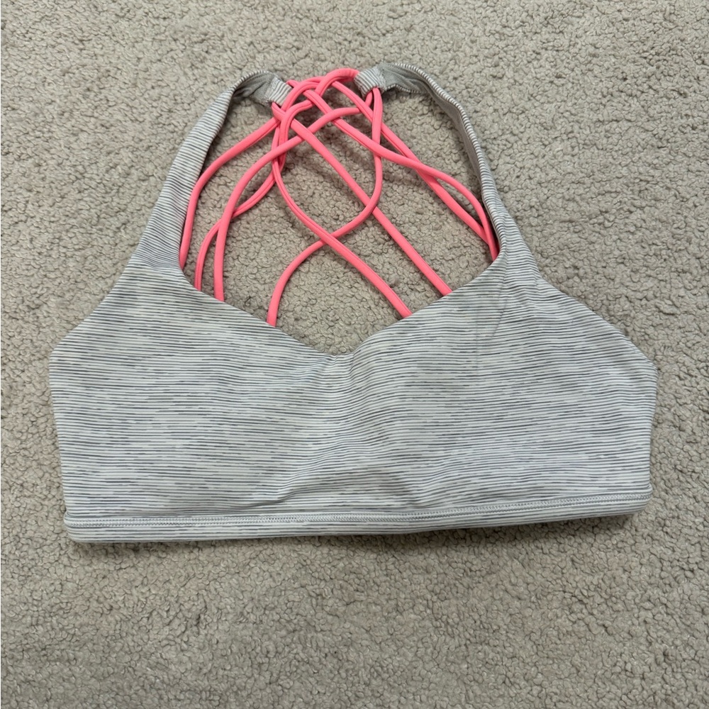 Lululemon Free to be Wild Bra, Size 6